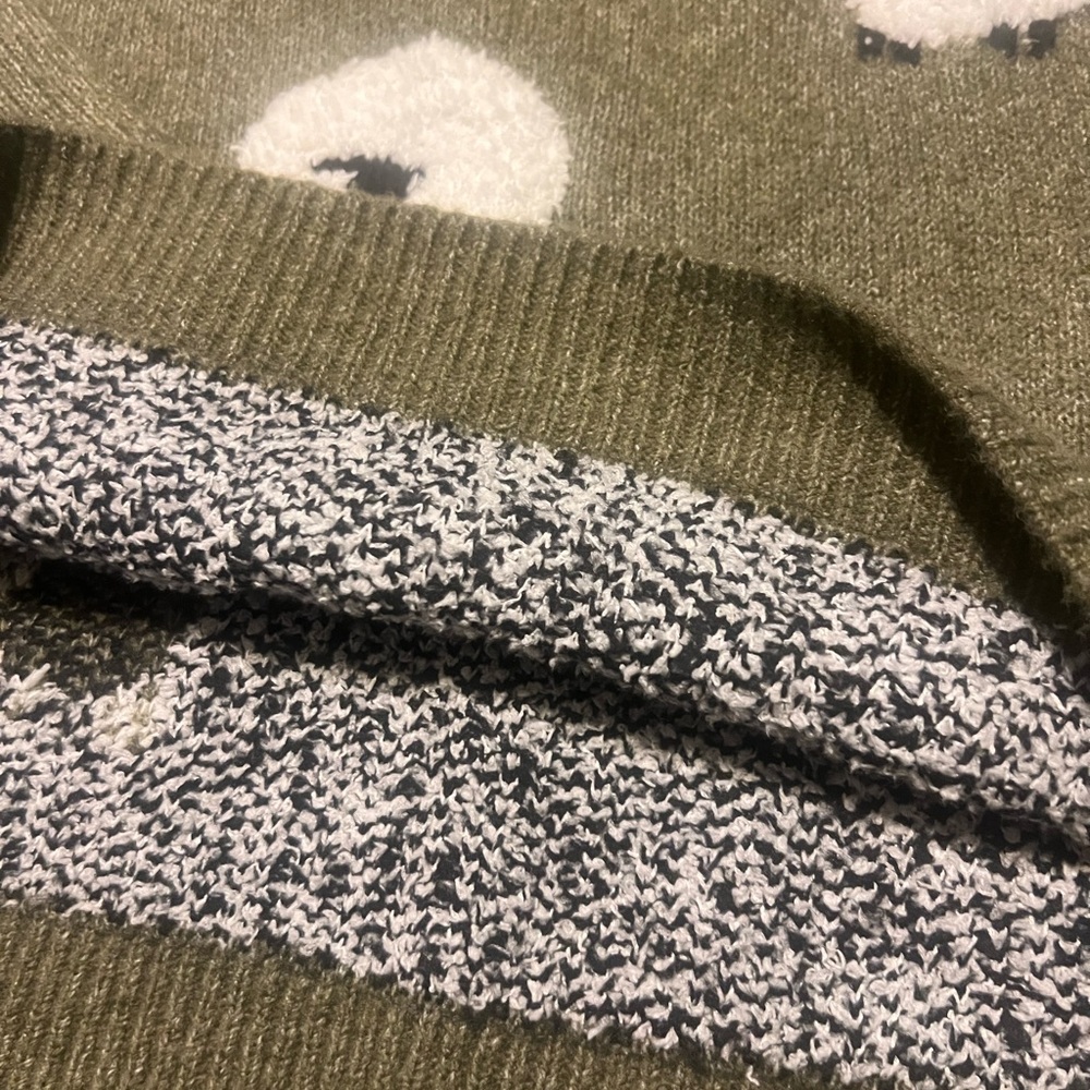 Charming Olive Sheep Pattern Sweater - Picture 3 of 9